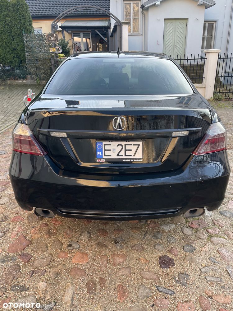 Acura RL - 2