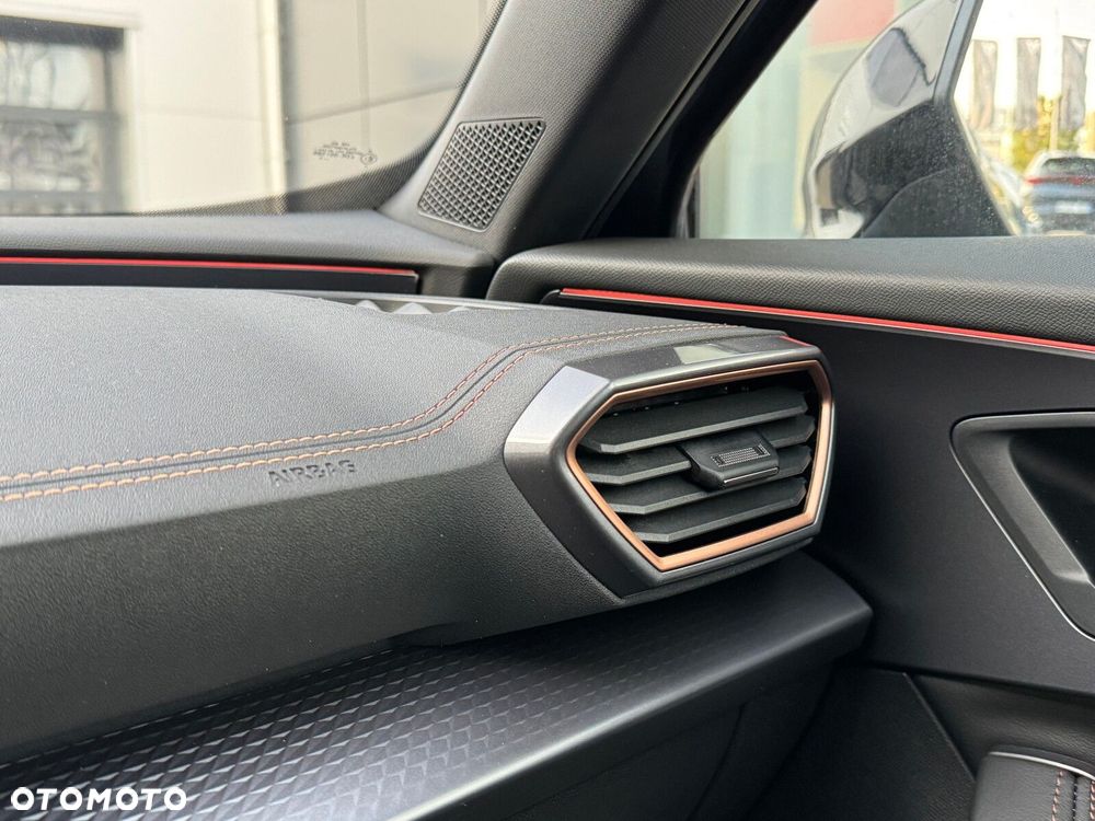 Cupra Formentor 1.5 eTSI mHEV DSG - 31