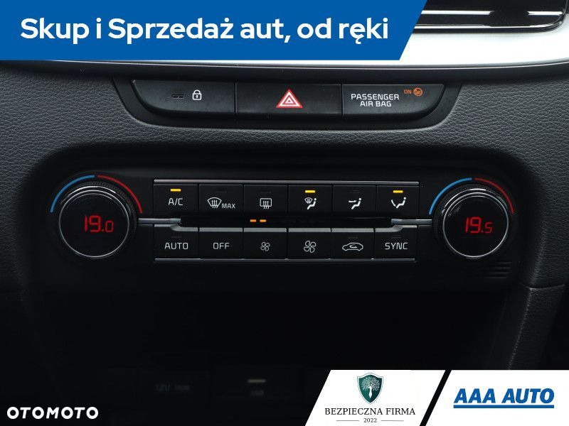 Kia Ceed - 14