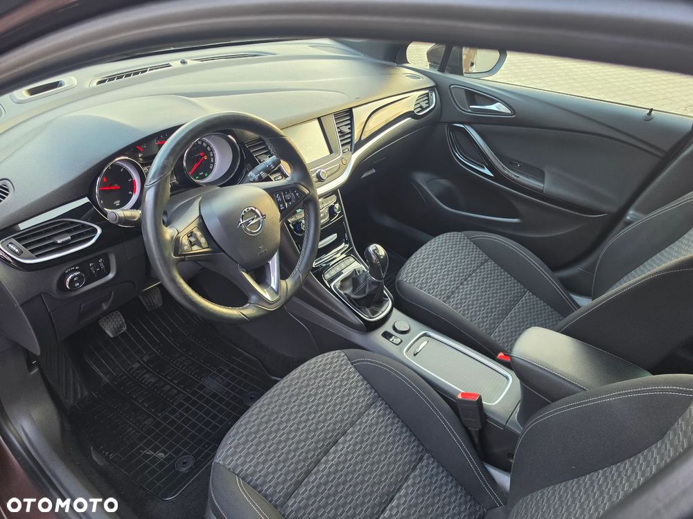Opel Astra 1.6 D (CDTI) Innovation - 12