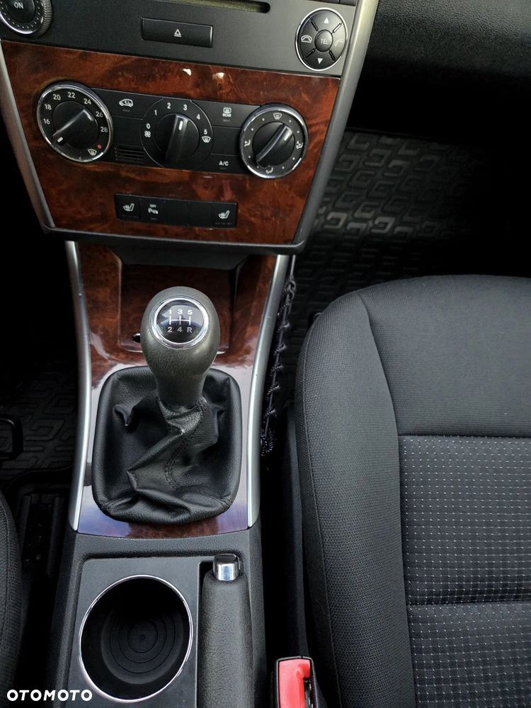 Mercedes-Benz Klasa B 170 - 12
