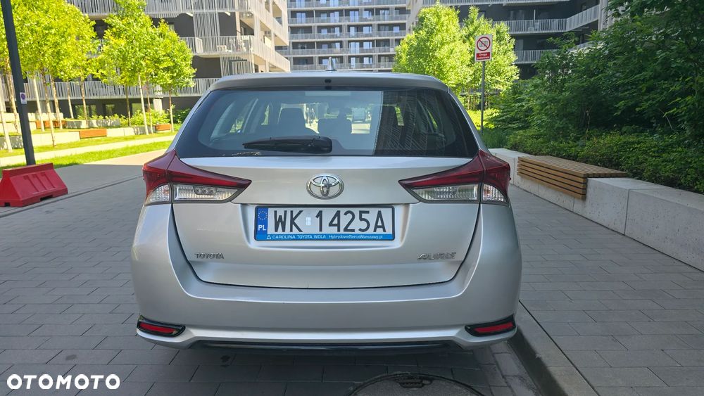 Toyota Auris 1.4 D-4D Active - 7