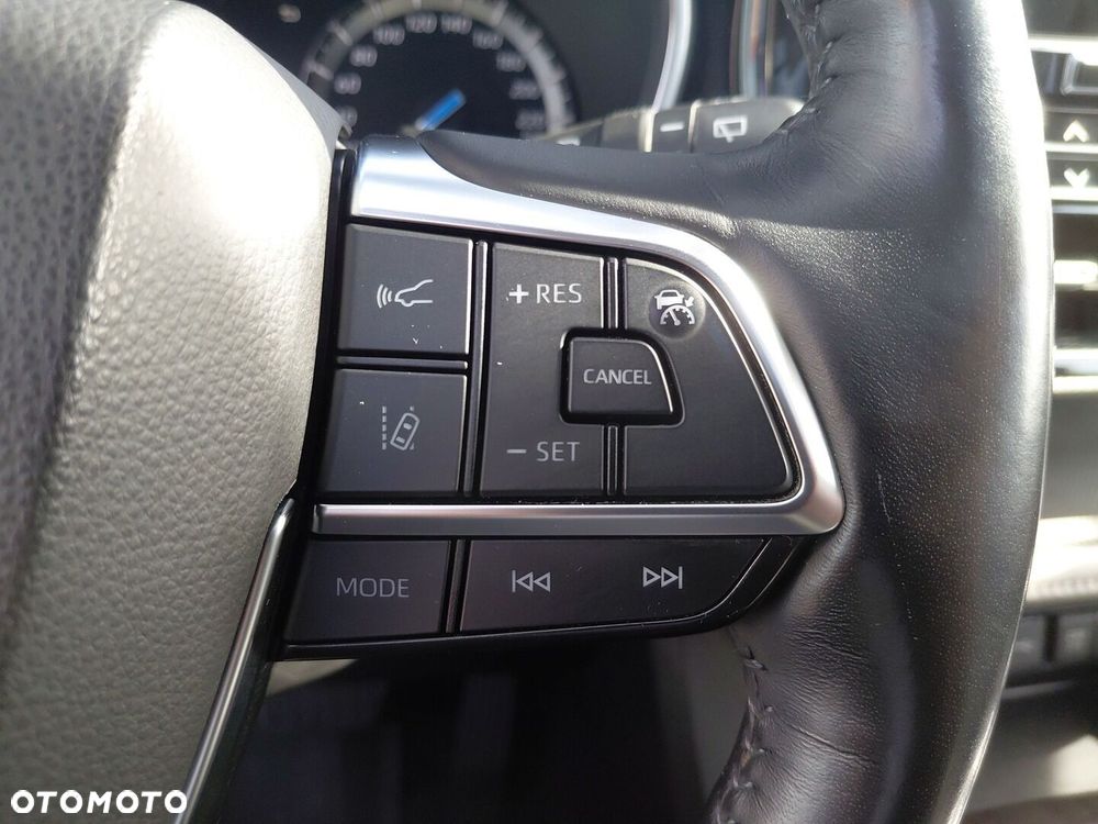 Toyota Highlander 2.5 Hybrid Executive - 24