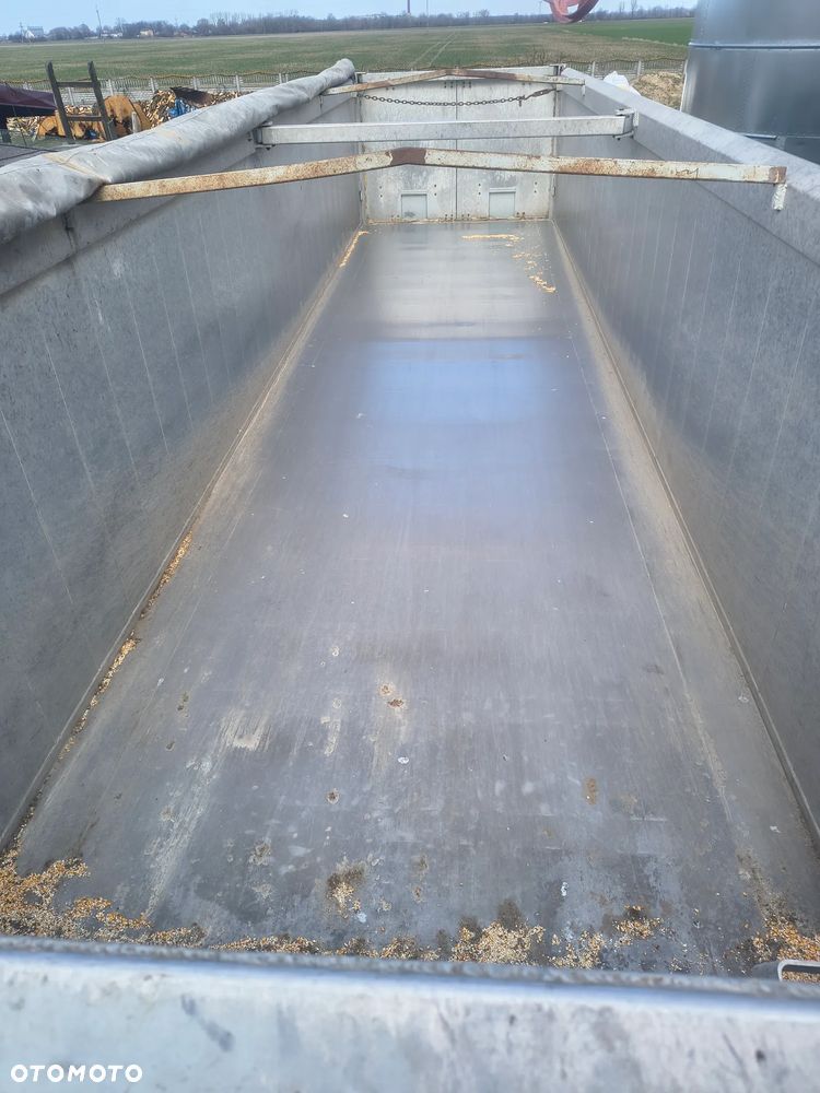 Renault Premium 460 - 6