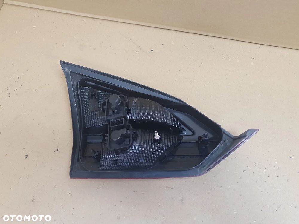 FORD GRAND C-MAX II MK2 LIFT LAMPA PRAWA TYŁ W KLAPĘ - 6