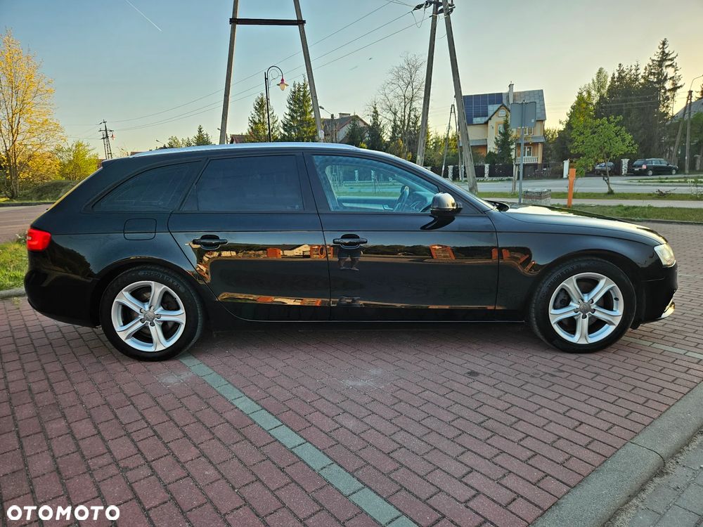 Audi A4 Avant 2.0 TDI DPF multitronic S line Sportpaket - 7