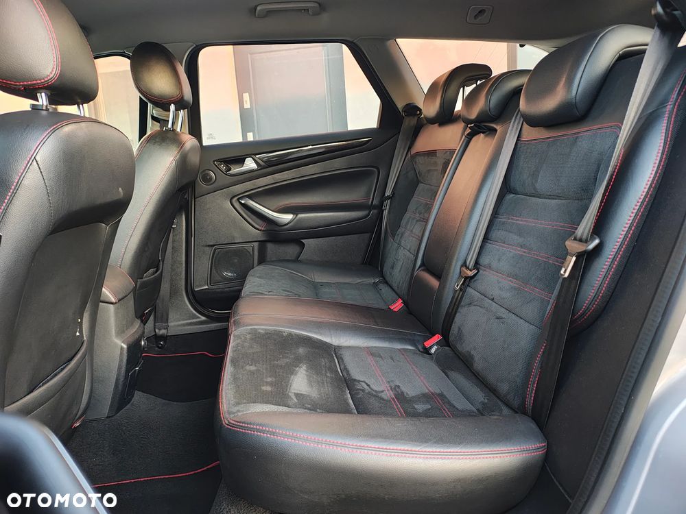 Ford Mondeo 2.0 TDCi Titanium S - 33