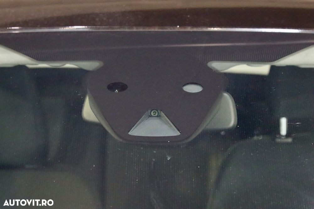 Ford Fiesta 1.0 EcoBoost Powershift Trend - 22