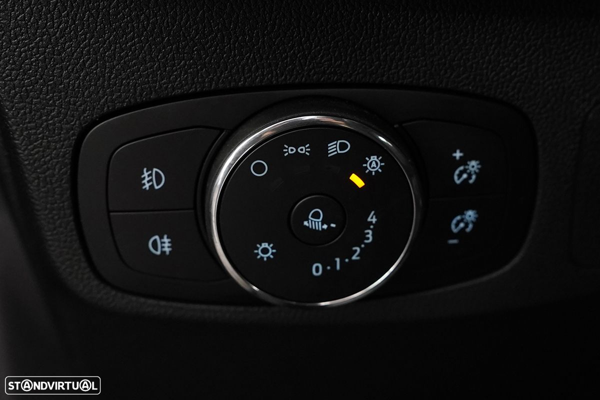 Ford Focus SW 1.0 EcoBoost MHEV ST-Line Aut. - 19