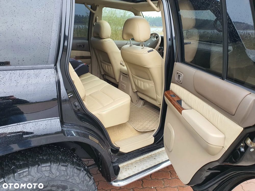 Nissan Patrol - 9
