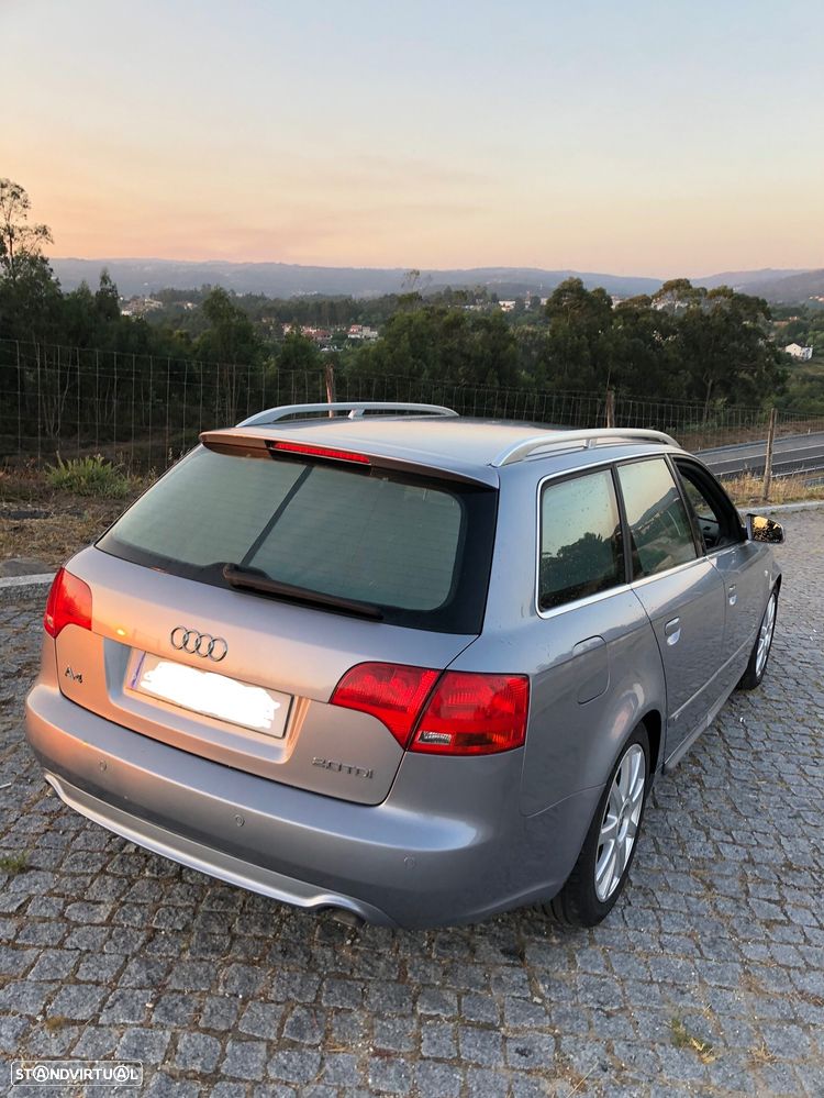 Audi A4 Avant 2.0 TDi - 4