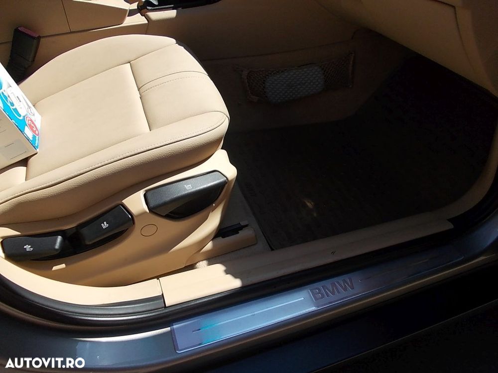 BMW X3 xDrive18d - 17