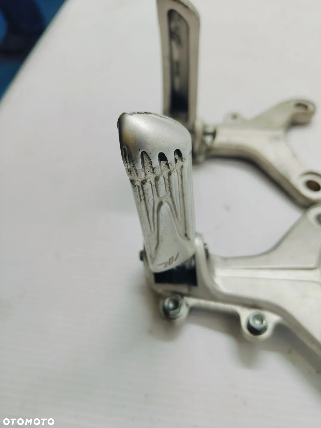 Sety przód MV Agusta - 3