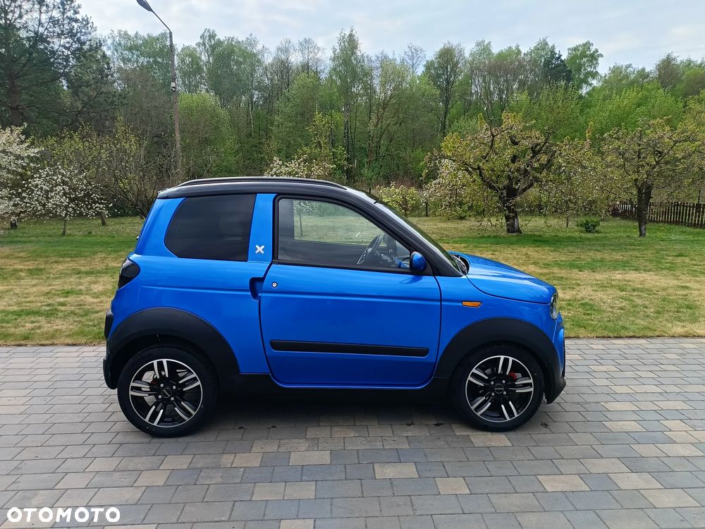 Microcar M.GO - 8