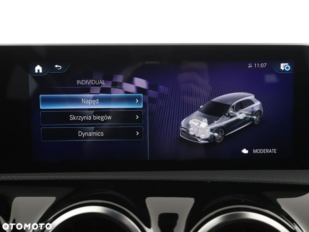 Mercedes-Benz Klasa A 35 AMG 4-Matic 7G-DCT - 28