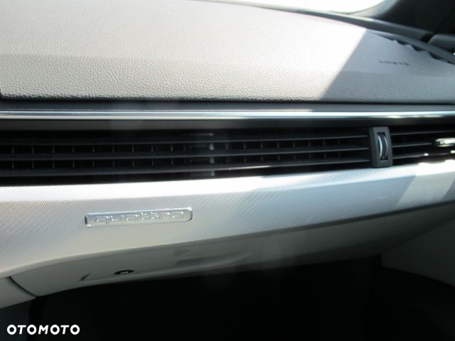 Audi A4 Limousine 45 TFSI quattro S tronic S line - 27