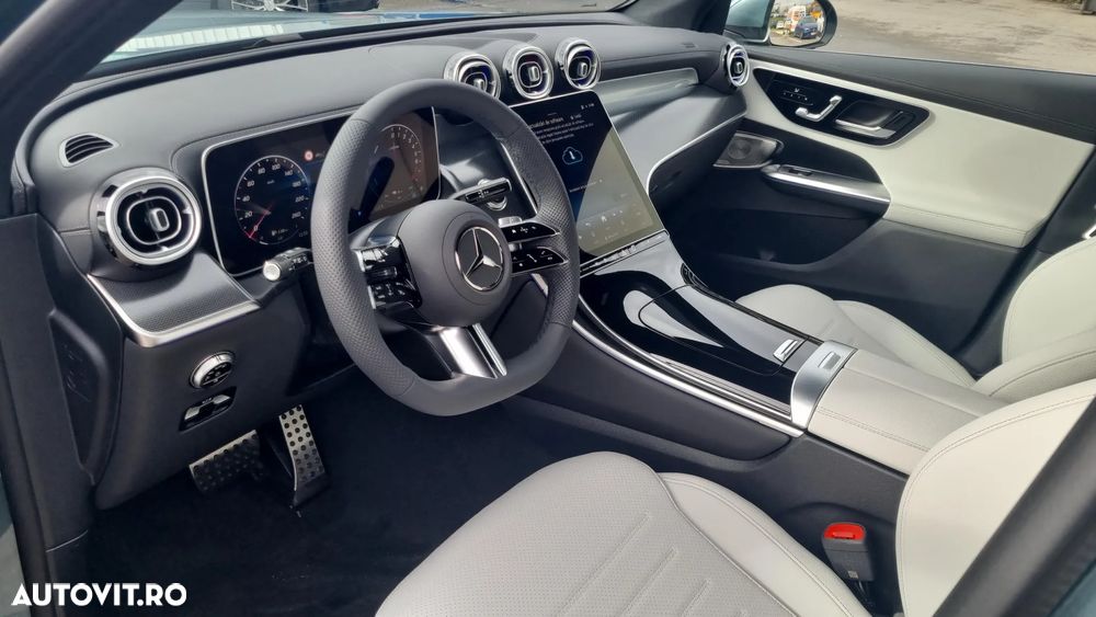 Mercedes-Benz GLC 300 e 4MATIC PHEV - 10