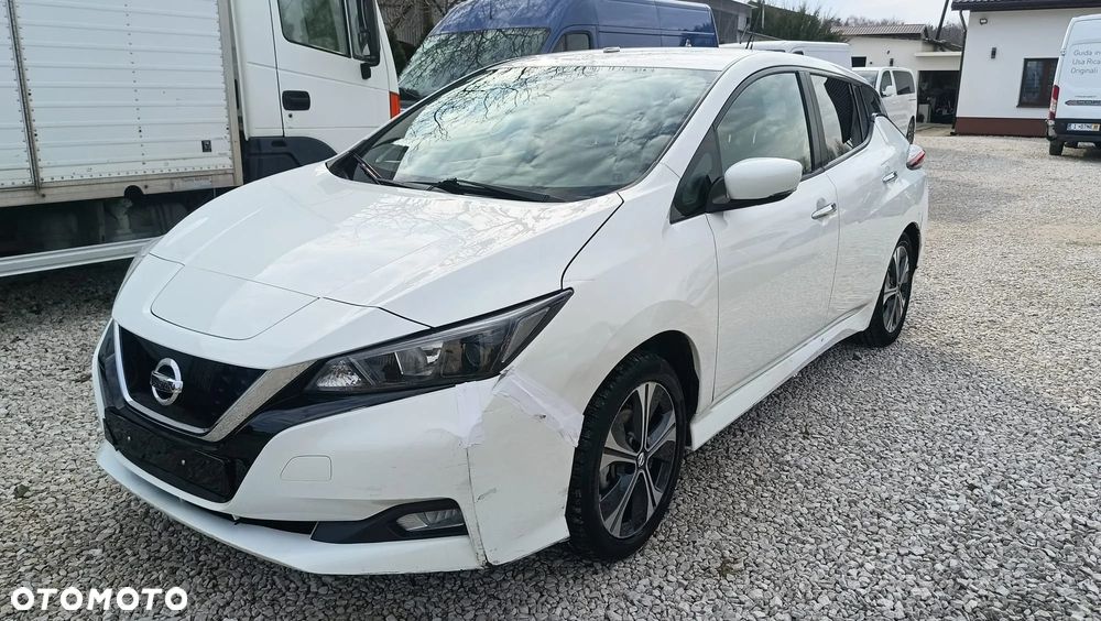 Nissan Leaf - 9
