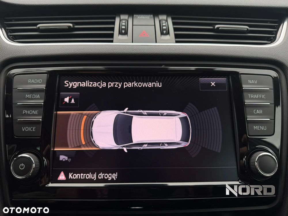 Skoda Octavia 1.8 TSI 4x4 DSG Style - 20