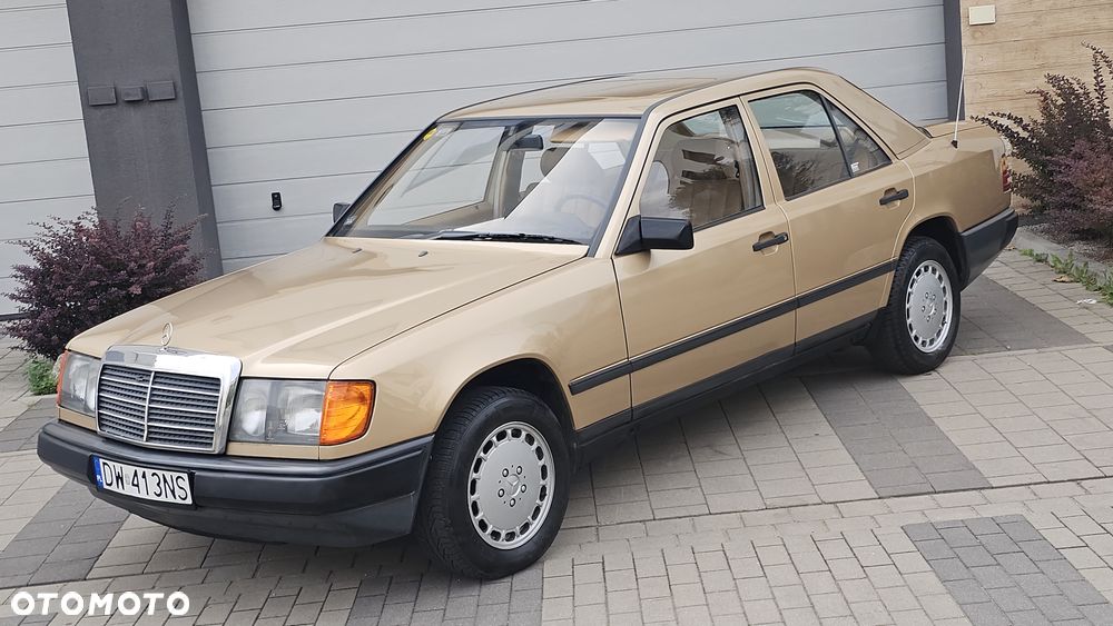 Mercedes-Benz W124 (1984-1993) - 2