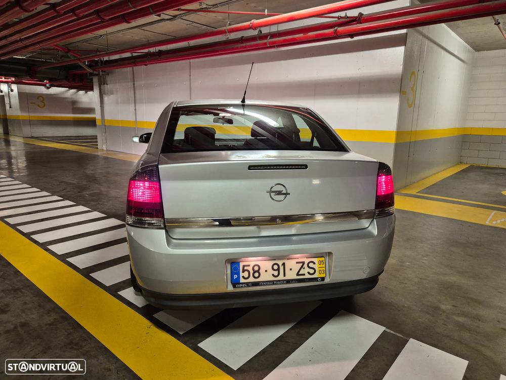 Opel Vectra 1.9 CDTi Elegance - 9
