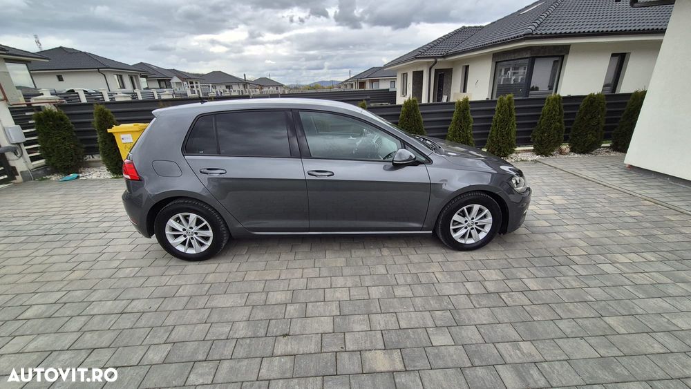 Volkswagen Golf 1.6 TDI DSG Comfortline - 9