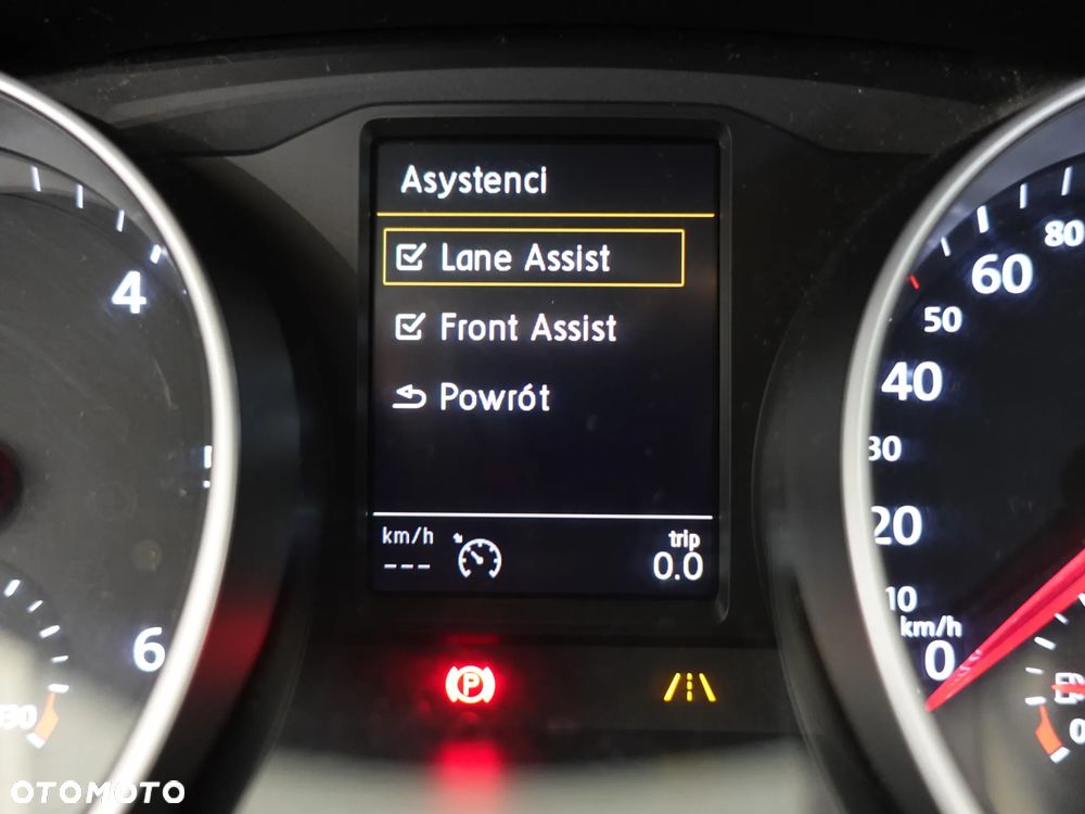 Volkswagen Passat - 37
