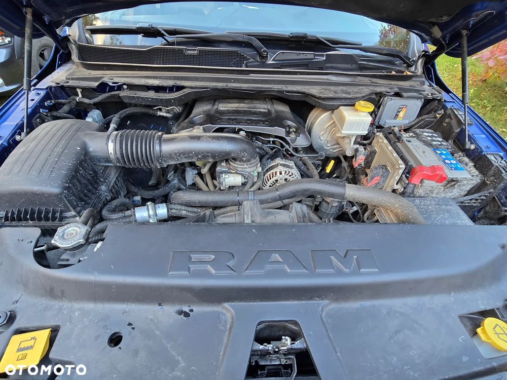 RAM 1500 5.7 Crew Cab Shortbed Laramie Sport - 22