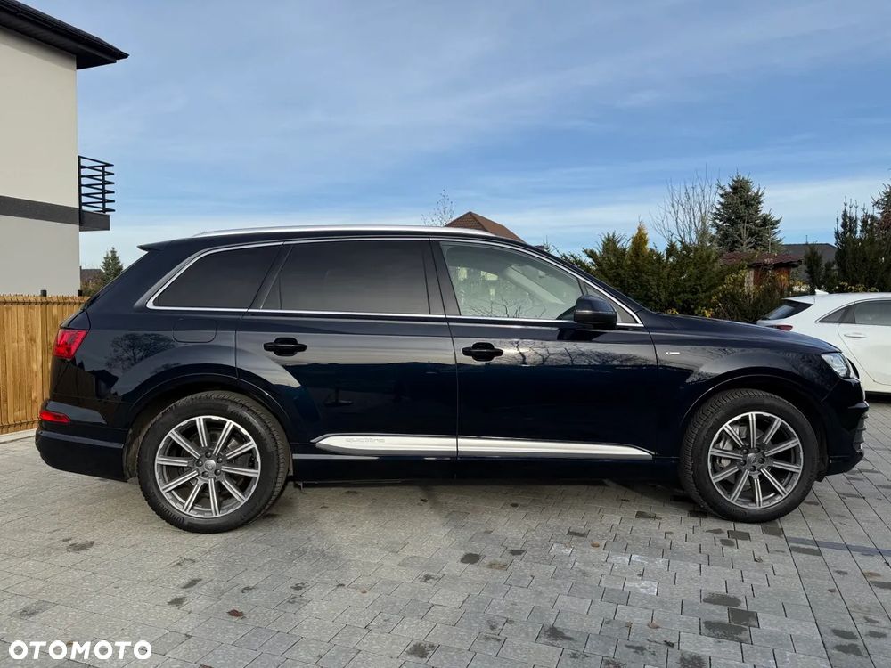 Audi Q7 - 6