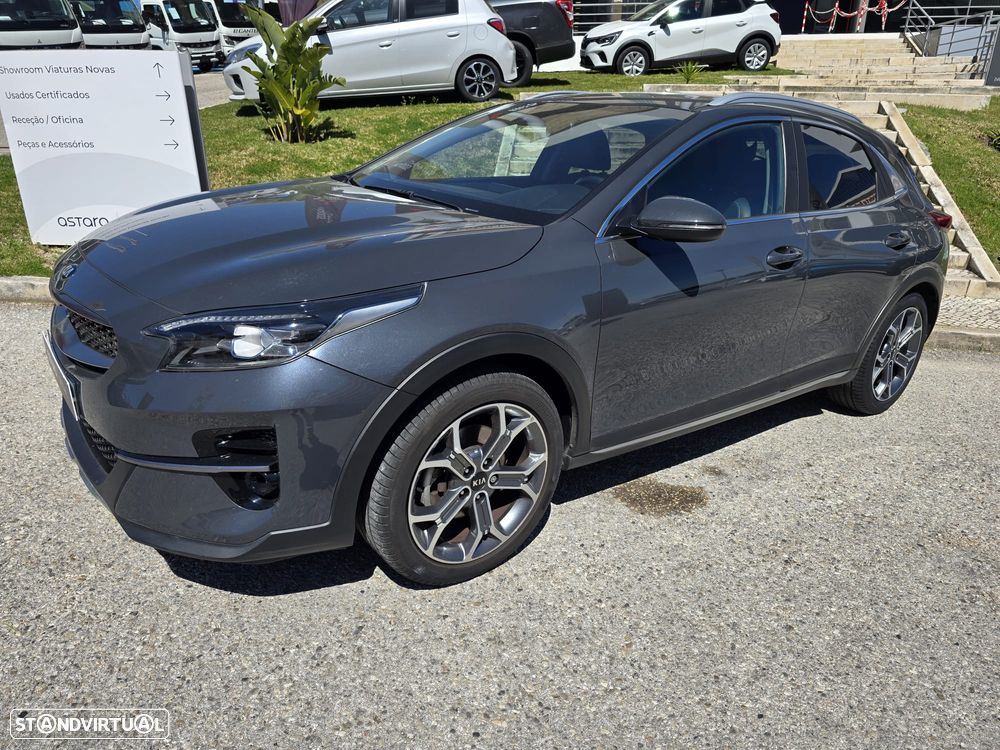 Kia XCeed 1.4 T-GDI Tech - 3