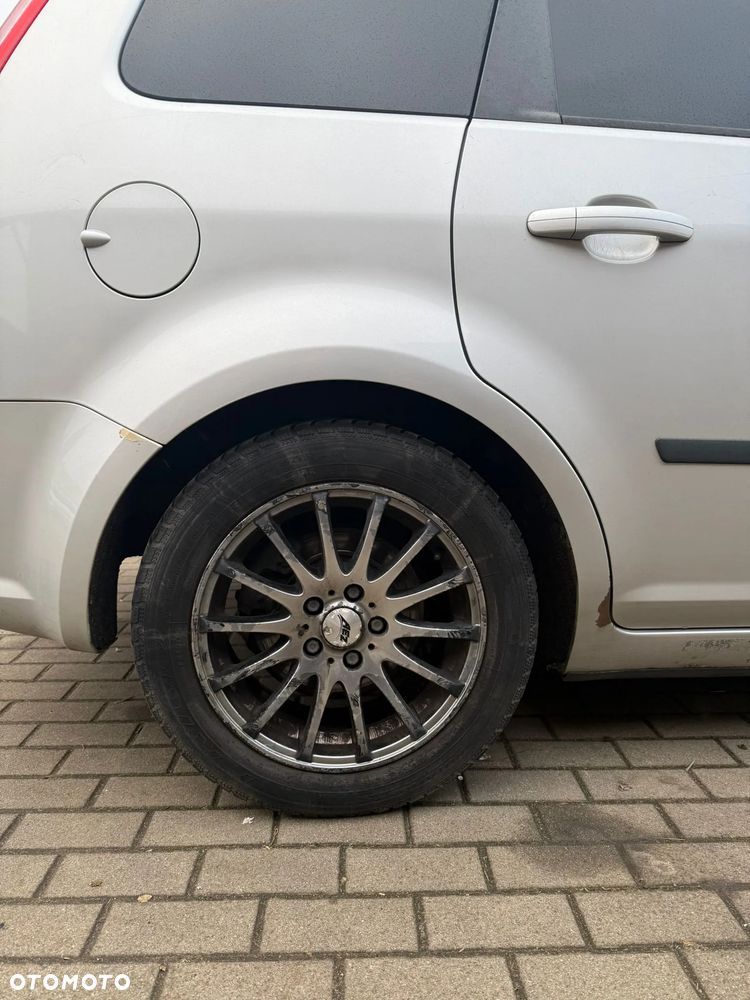 Ford Focus C-Max - 19