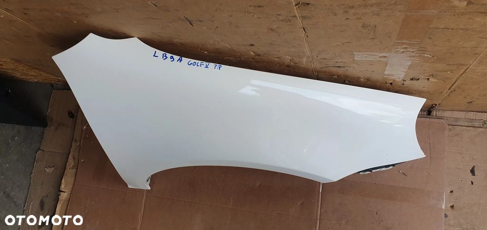 Błotnik prawy przód przedni prawy VW Golf V LB9A - 5