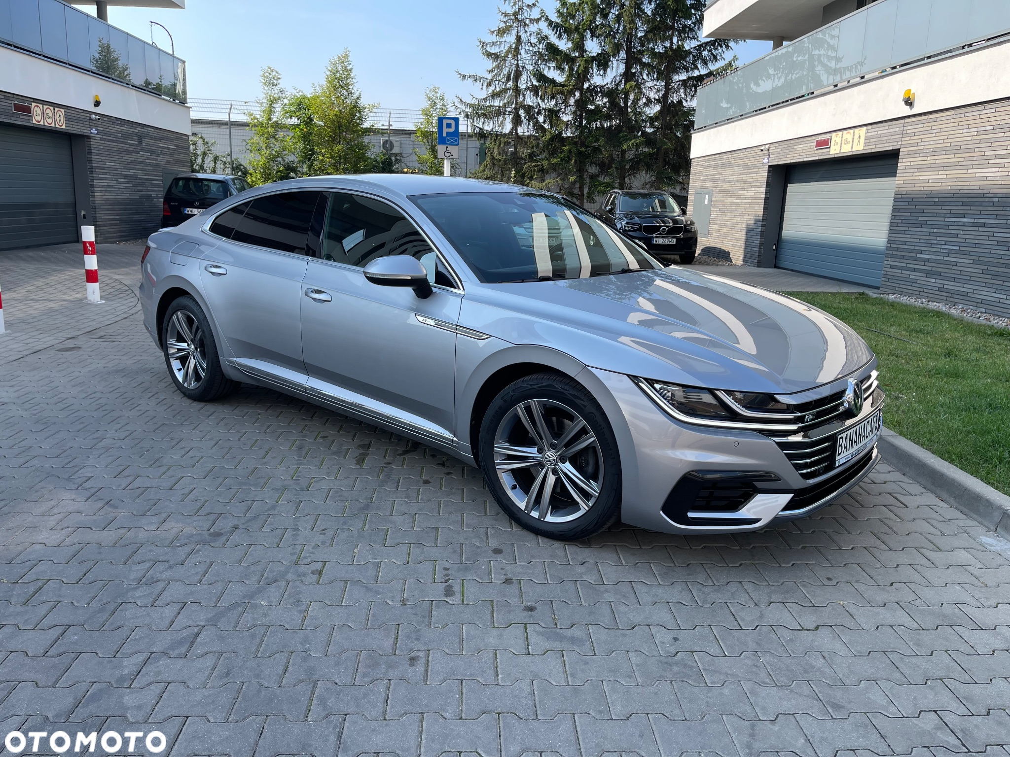 Volkswagen Arteon 2.0 TDI SCR Essence - 18