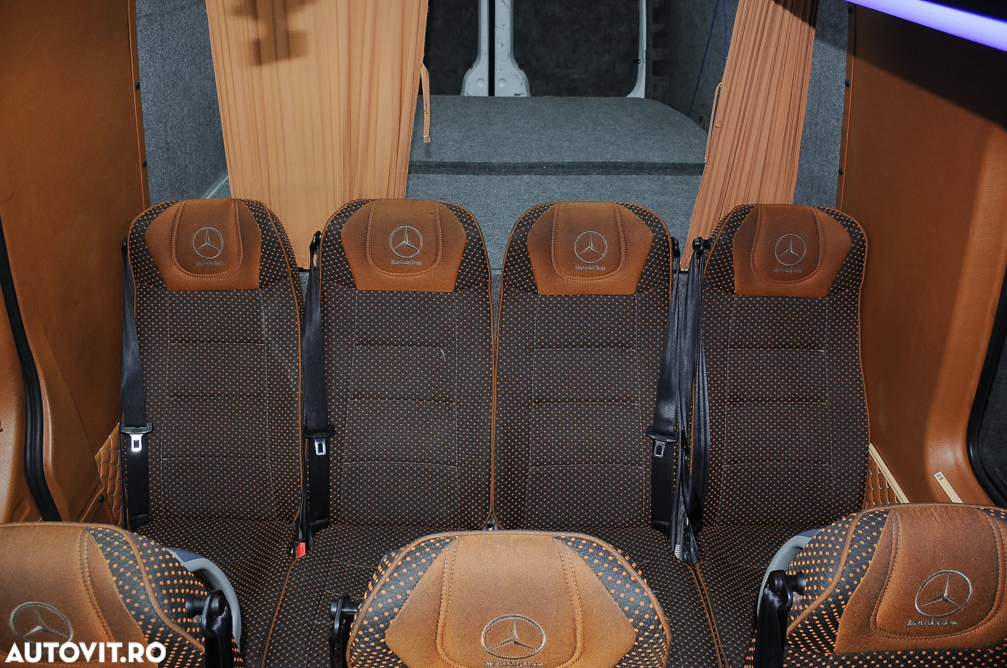 Mercedes-Benz Sprinter - 16