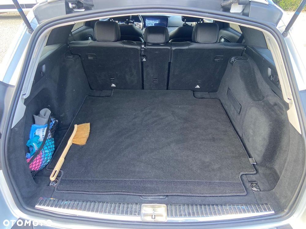 Mercedes-Benz Klasa E 220 d 4Matic 9G-TRONIC - 14