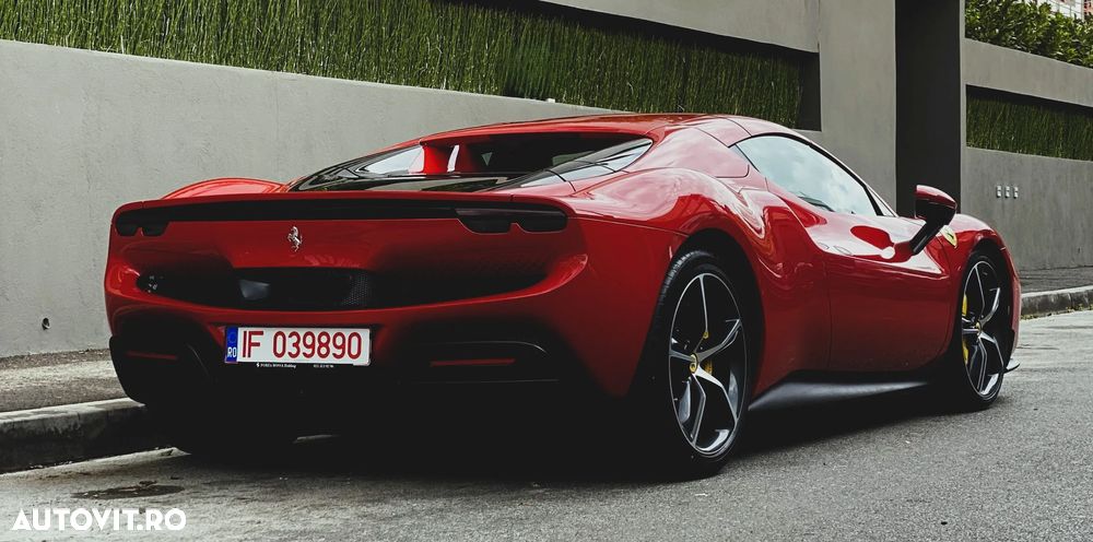Ferrari 296 GTS - 6