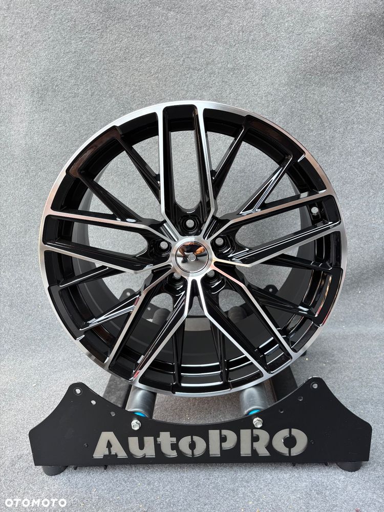 NOWE alufelgi M pakiet 5x112 19 felgi 8.5j et30 BMW seria 3 G20 G22 G30 G31 F44 G22 G23 G32 F39 G60 G01 X1 F48 G42 X2 U06 Active Tourer Z4 G29 xDrive jak Styling 930 czarne polerowane Japan Racing Carbonado - 1