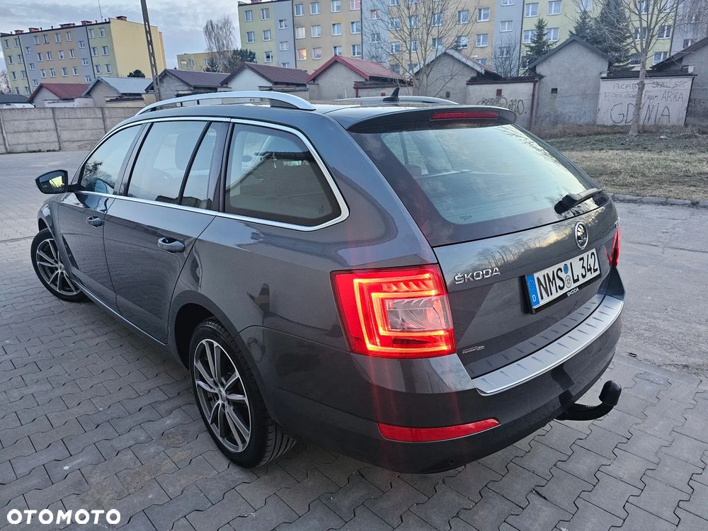 Skoda Octavia 2.0 TDI DSG Style - 4