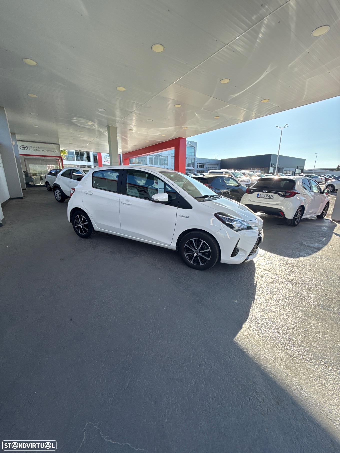 Toyota Yaris 1.5 HSD Comfort - 5
