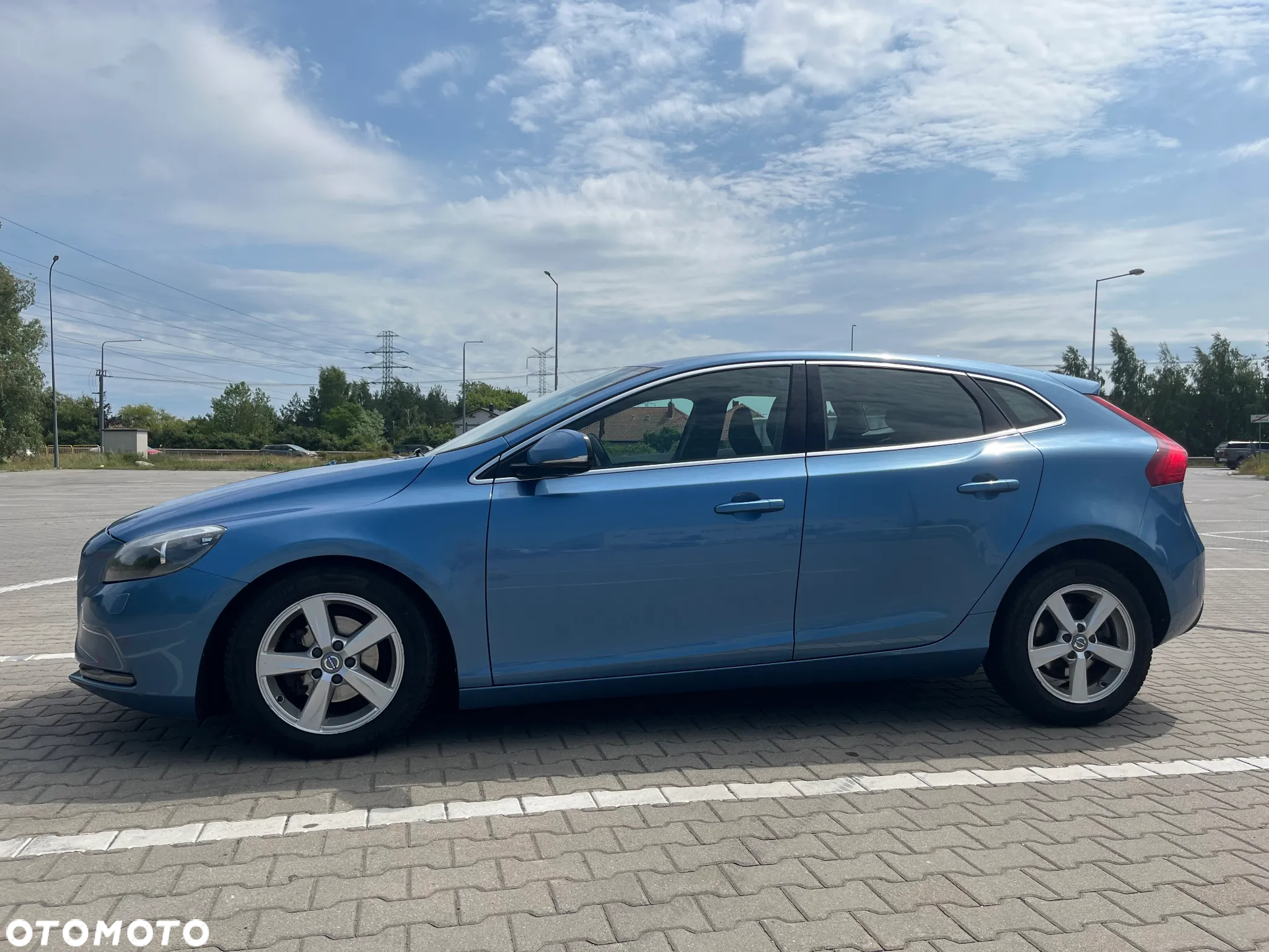 Volvo V40 D2 Momentum - 2