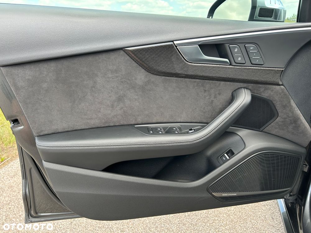 Audi S4 Limousine - 24