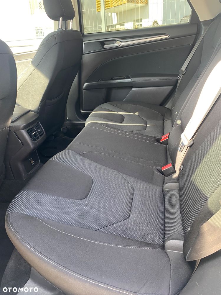 Ford Mondeo 2.0 TDCi Titanium PowerShift - 15