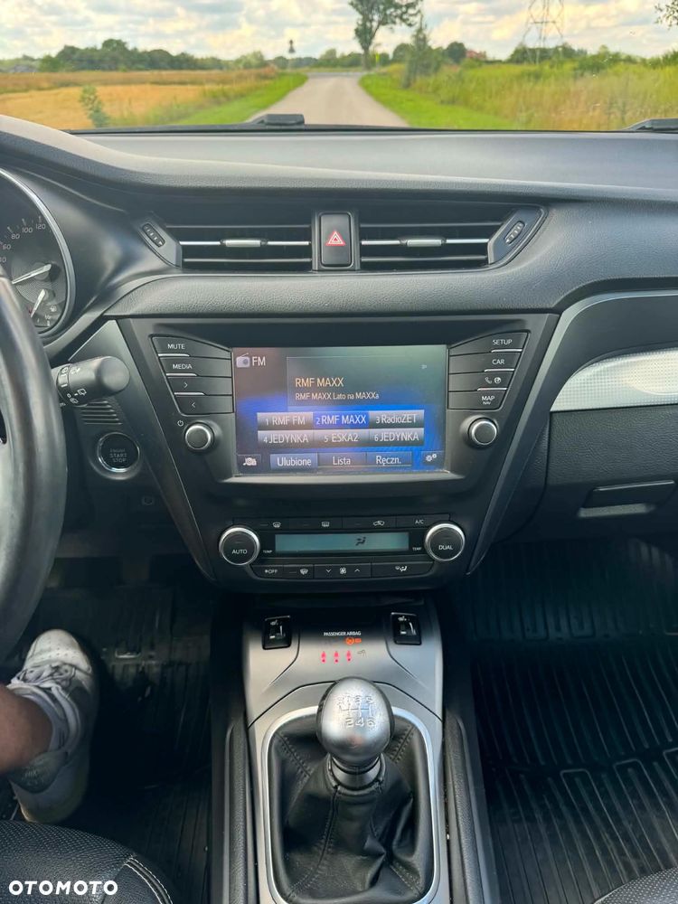 Toyota Avensis 1.8 Selection - 21