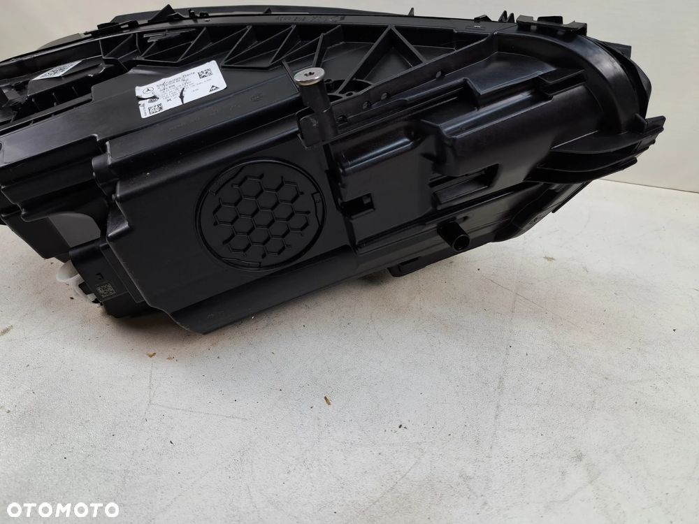 Mercedes-Benz CLA C118 X118 W118 LAMPA PRZEDNIA PRZÓD USA - 8