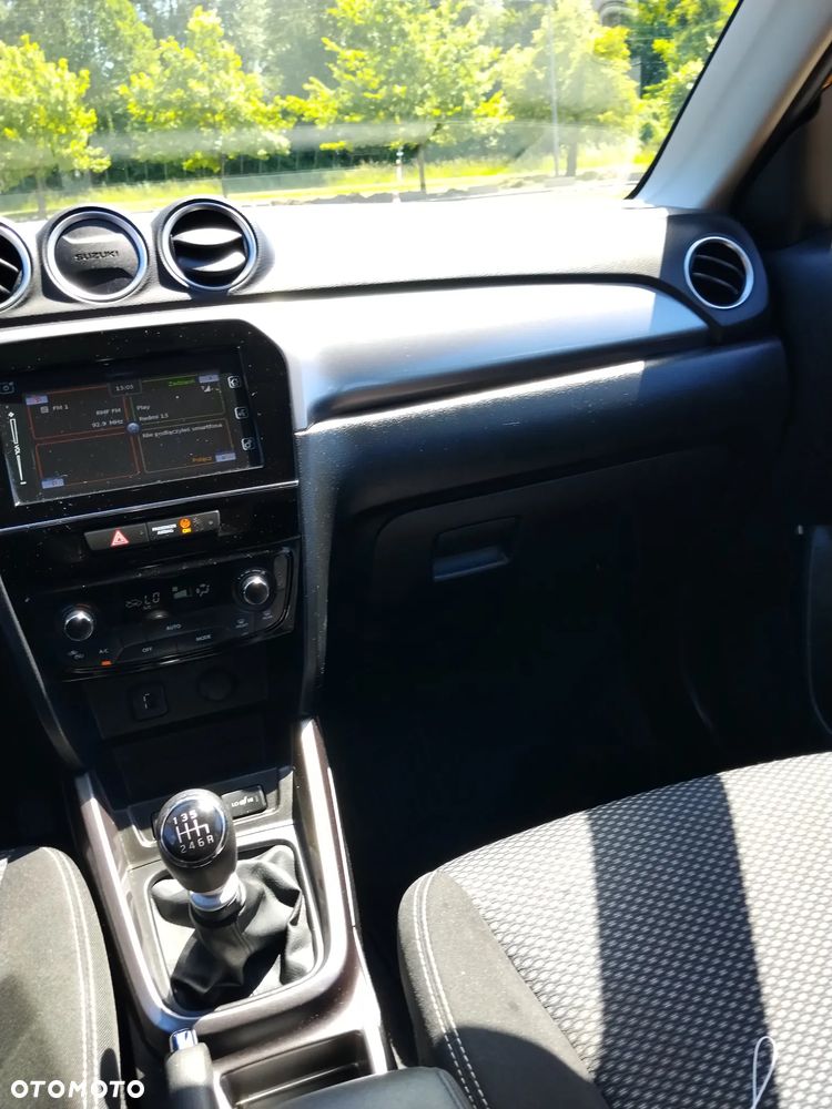 Suzuki Vitara 1.4 Boosterjet SHVS Comfort Plus 2WD - 10
