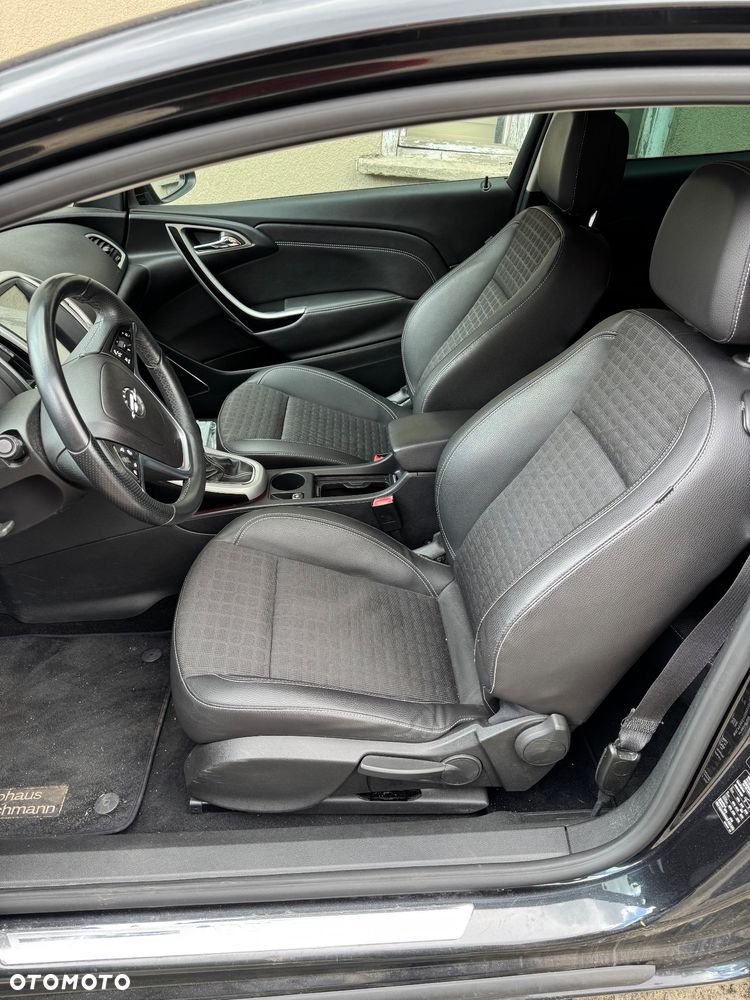 Opel Astra 1.4 Turbo ecoFLEX Start/Stop - 11