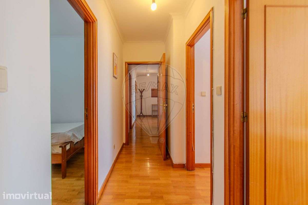 Apartamento T2 para arrendamento - Grande imagem: 2/15