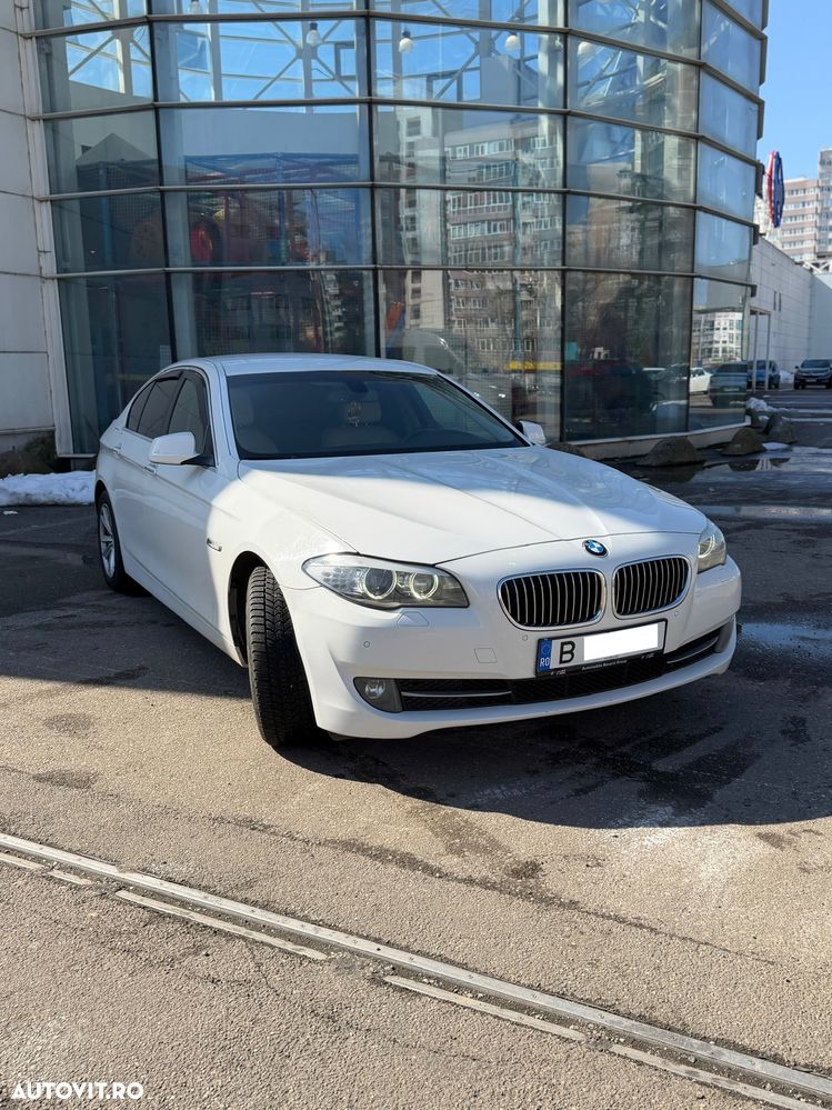 BMW Seria 5 520d Aut. - 3