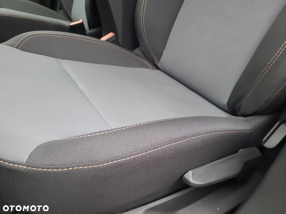 Dacia Jogger 1.0 TCe Extreme 7os - 12