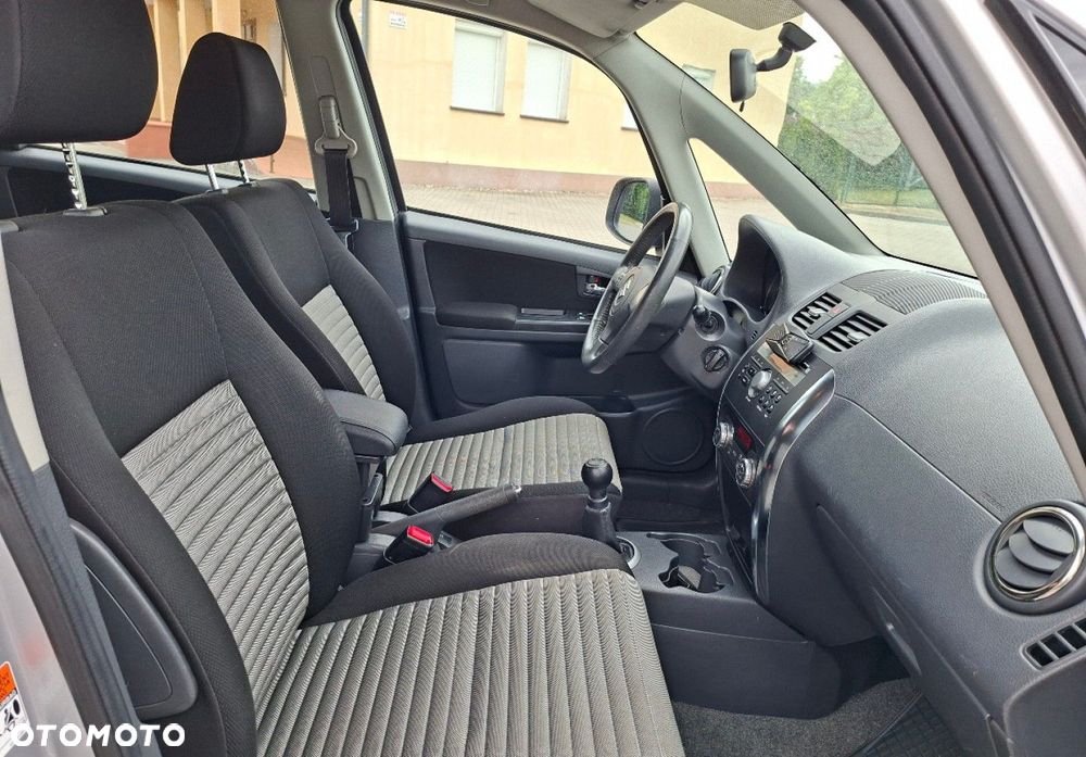 Suzuki SX4 - 14